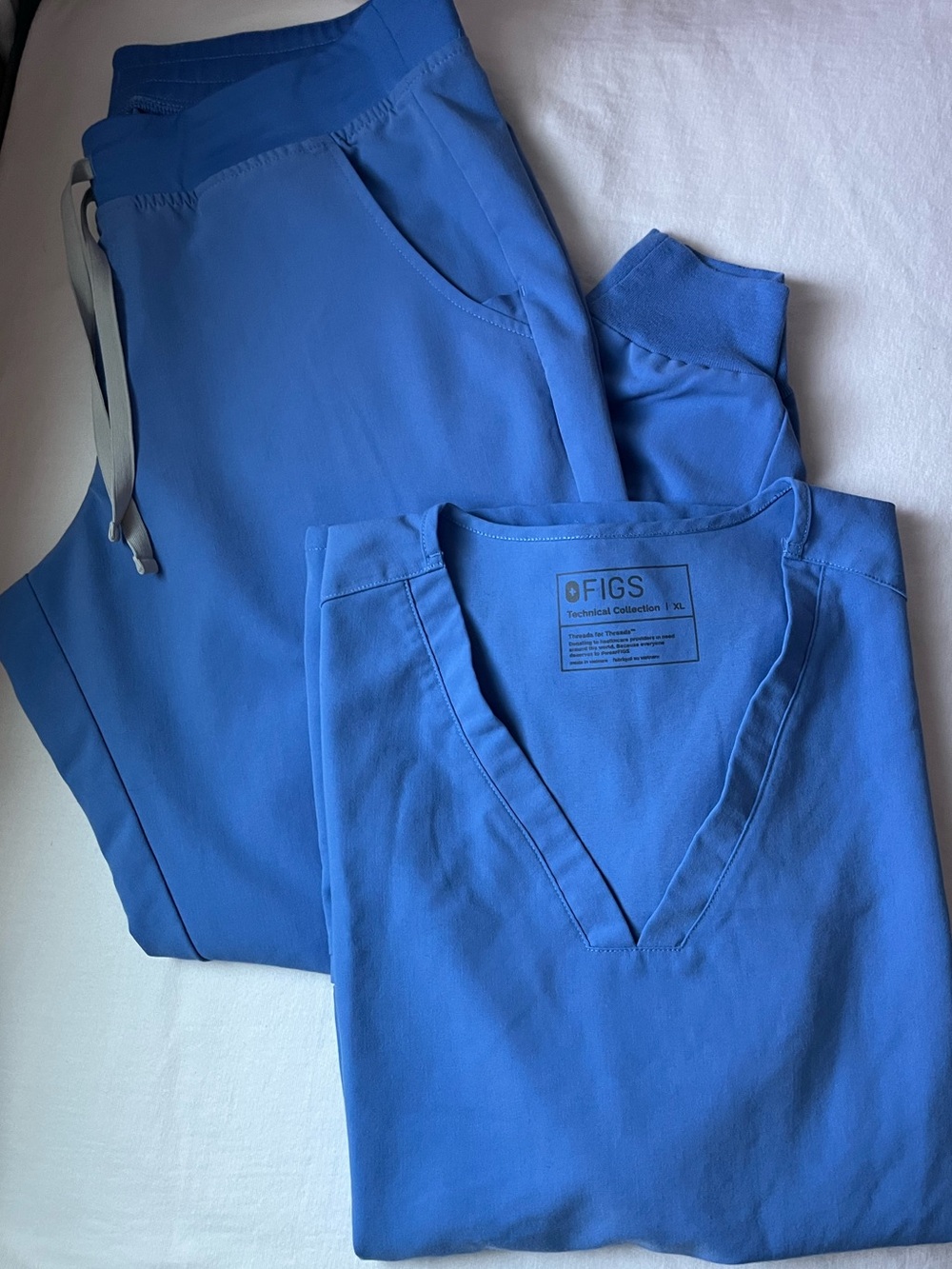 FIGS Scrub Set Ceil Blue XL/LP